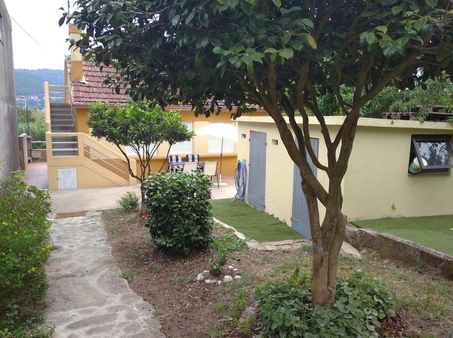 Вілла Casita Con Terreno A 10 Minutos Del Centro De Vigo Моанья Екстер'єр фото